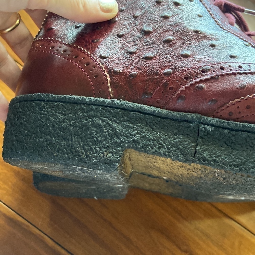 British Walkers Playboy Wingtip Ostrich style#2000-07 Mens Size 9 Burgundy - Picture 10 of 10